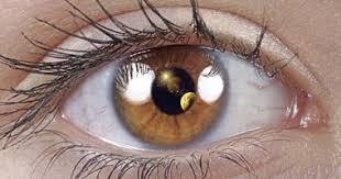 معالجة أمراض القرنية والانحراف